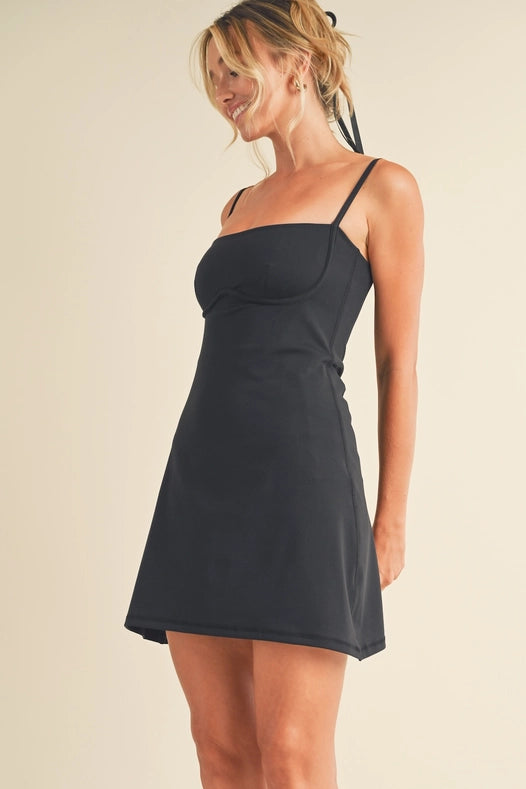 Essential Mini Dress Black