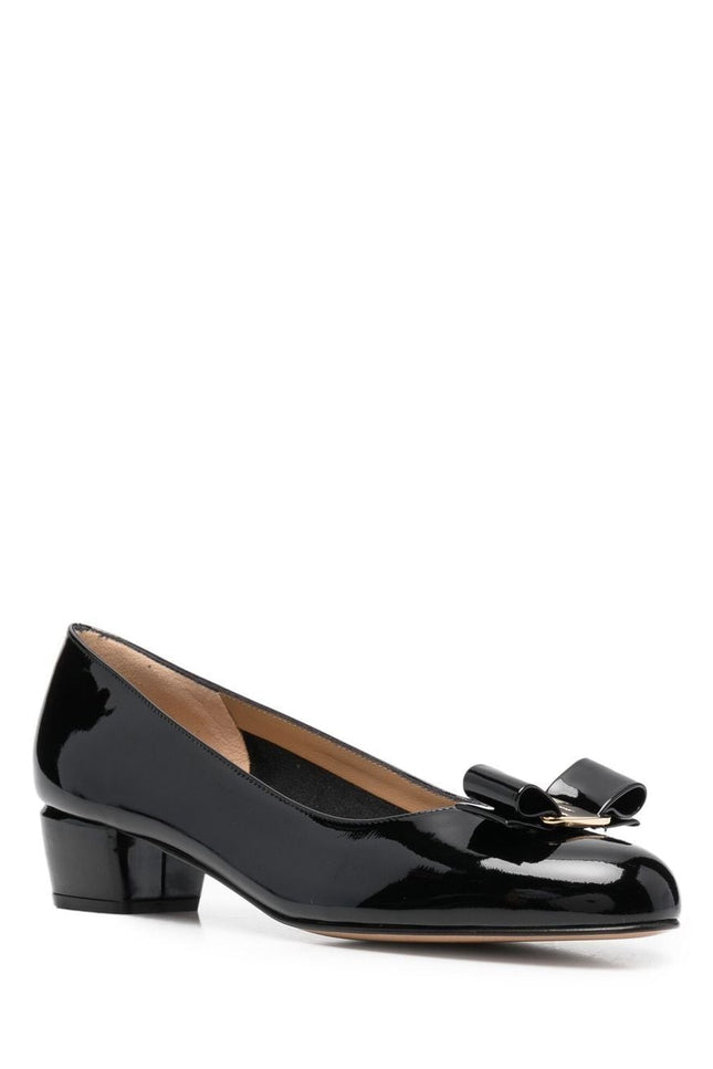 Ferragamo With Heel Black