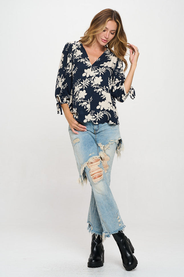 Floral Print V neck 3/4 Sleeve Top with Tie-5