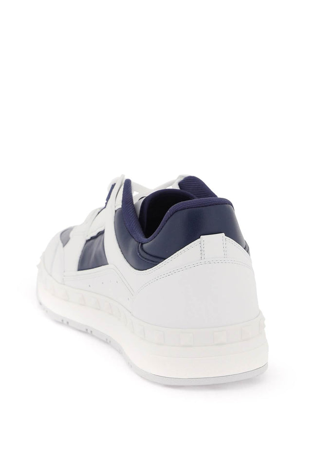 Freedots Low-Top Sneakers