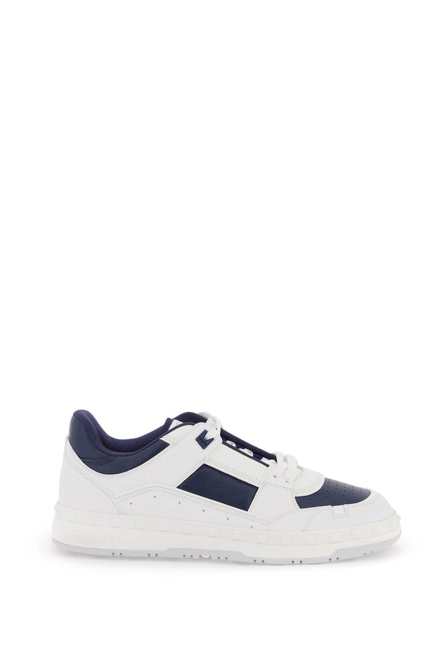 Freedots Low-Top Sneakers