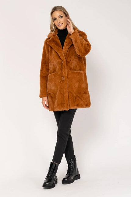 Fur coat with pocket and buttons CAMEL