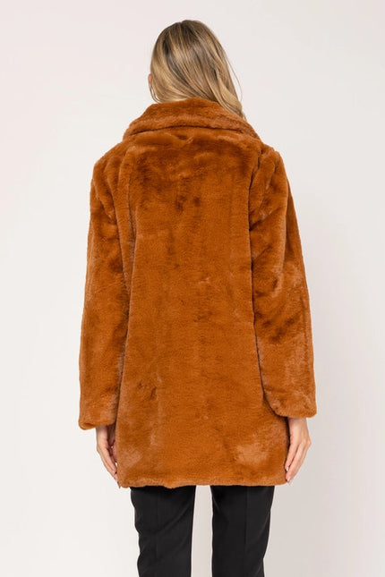 Fur coat with pocket and buttons CAMEL