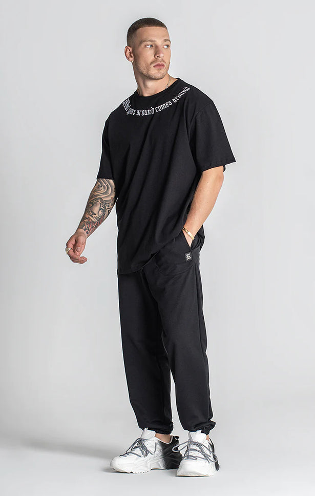 Black Karma Oversized Tee-Gianni Kavanagh-Urbanheer