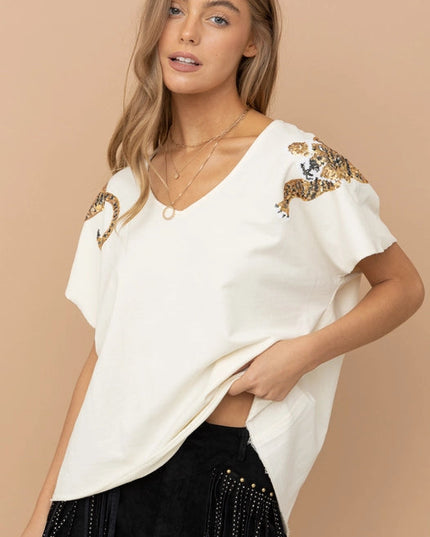 Garment Washed V Neck Tiger Sequin Patch T Shirt White