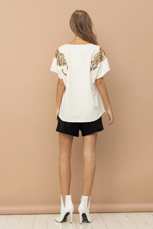 Garment Washed V Neck Tiger Sequin Patch T Shirt White