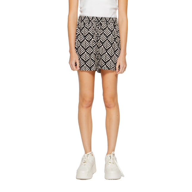 Jacqueline De Yong  Women Short