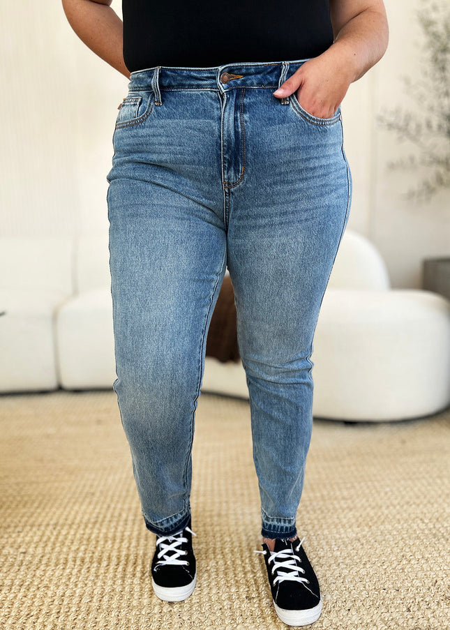 Judy Blue Full Size Mid Rise Rigid Magic Release Hem Jeans