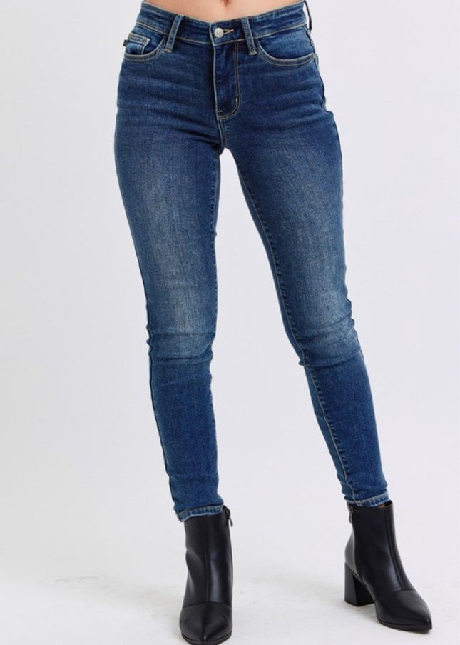 Judy Blue Full Size Run Mid-Rise Waist Skinny Jeans with Thermal Lining