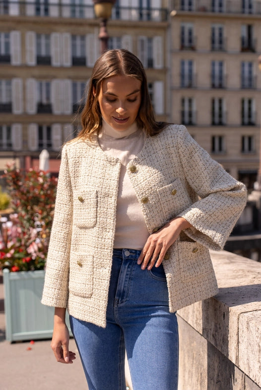 Loose Tweed Jacket with Straight Gold Buttons  Off-white