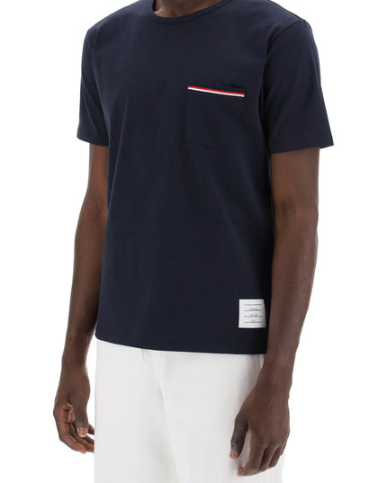 Thom Browne t-shirt con taschino rwb