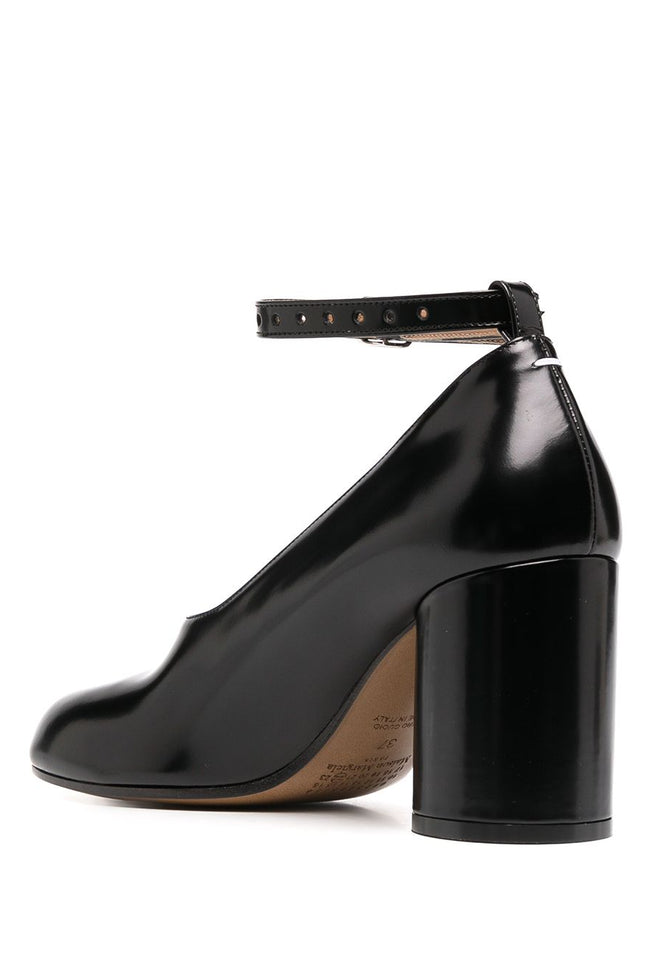 Maison Margiela With Heel Black