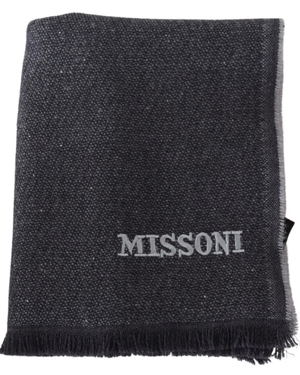 Missoni Elegant Wool Scarf with Signature Embroidery