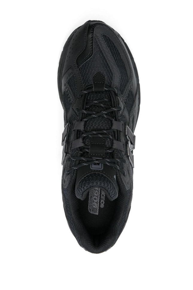 New Balance Sneakers Black