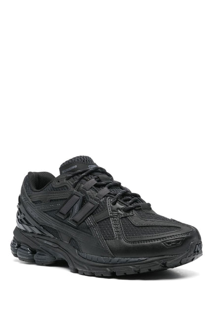 New Balance Sneakers Black