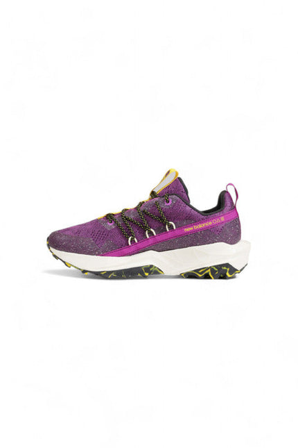 New Balance Women Sneakers