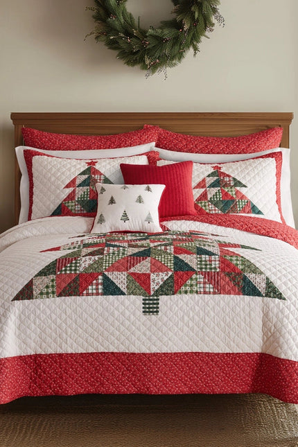 Patchwork Pine Reversible Quilt Set