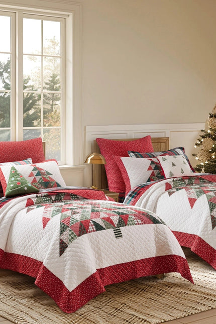 Patchwork Pine Reversible Quilt Set