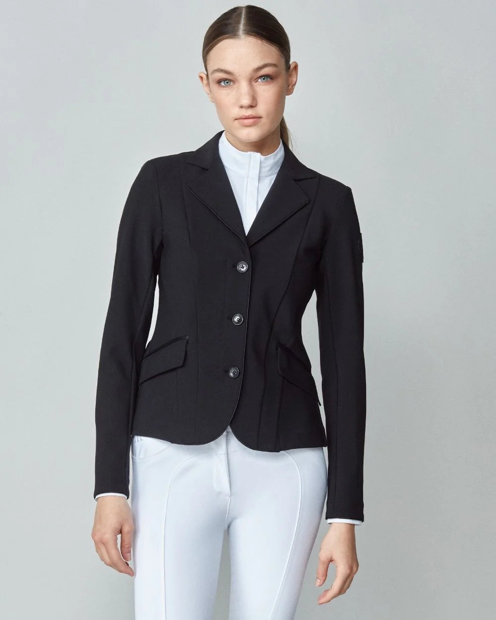 Performance Show Jacket Black