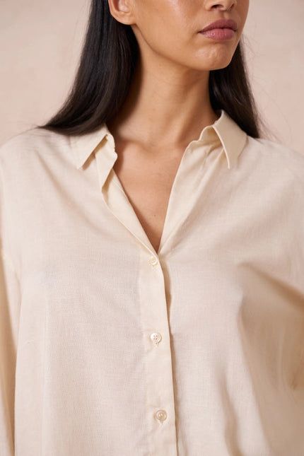 Plain Shirt With Lapel Collar With Linen Beige