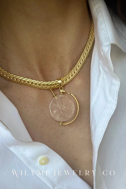 Presence Rose Quartz Aromatherapy Necklace | 24k Gf