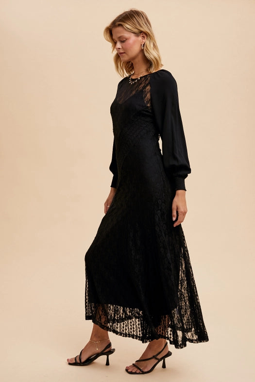 Raglan Vintage Lace Paneled Dress BLACK