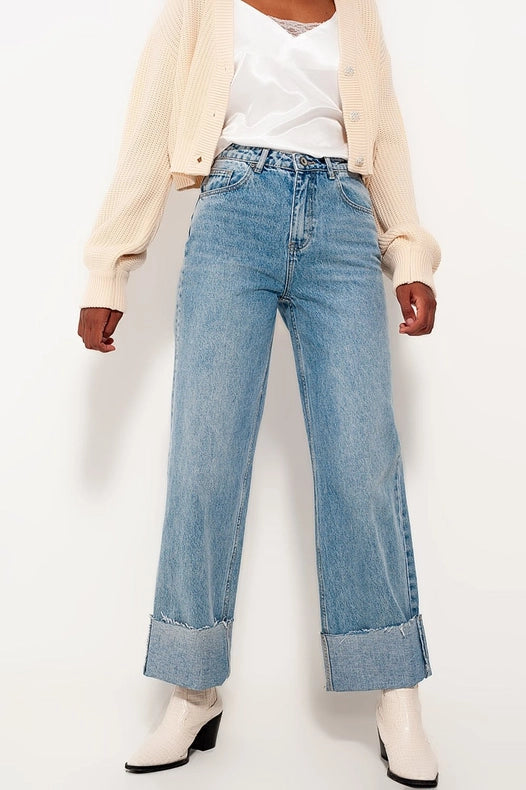 Relaxed Straight Leg Jeans With Turn Up In Bleach Wash