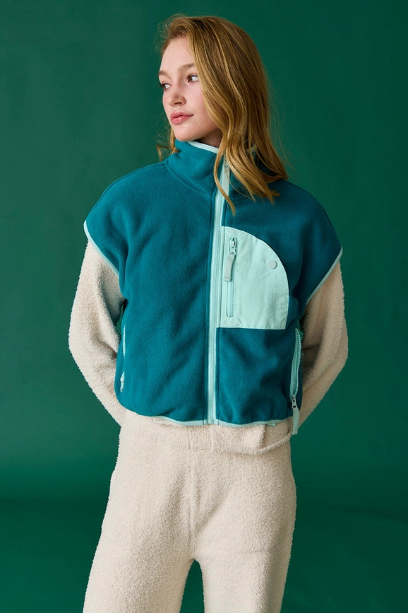 Ruby Oversized Fleece Vest Teal