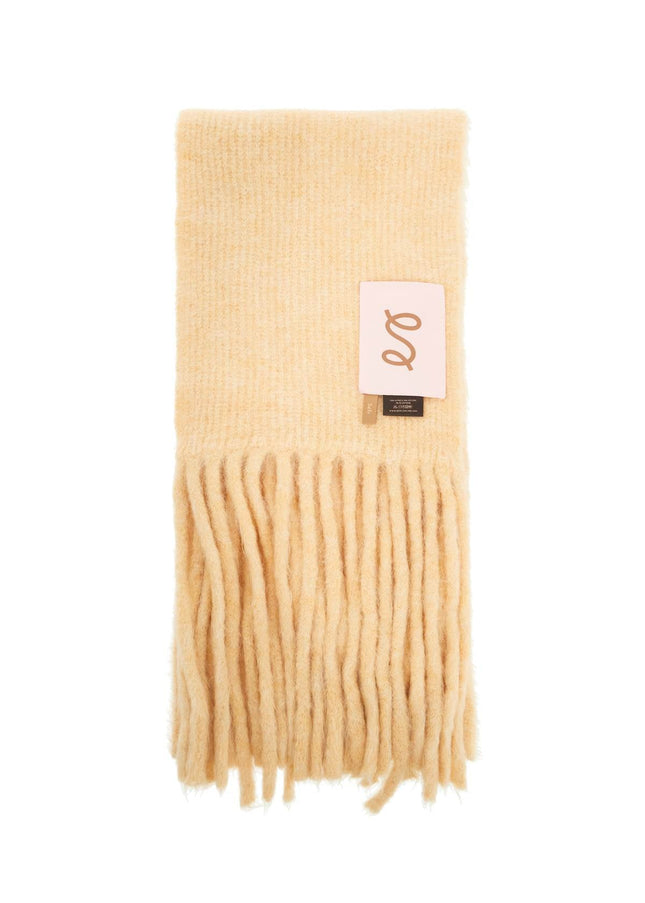 SEFR fuzzy scarf