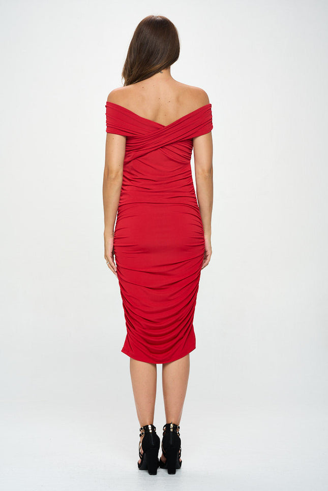 Solid Off Shoulder Midi Bodycon Dress with Ruched Detail-4