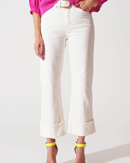 Straight Leg Jeans With Cropped Hem In White