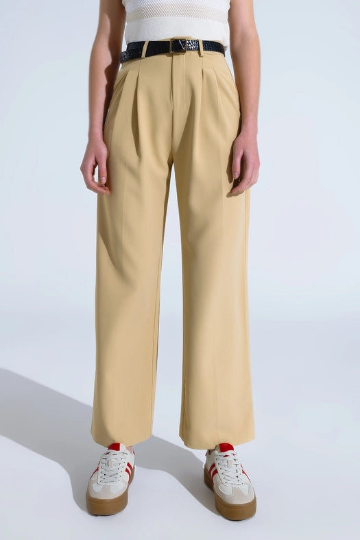 Straight Leg Trousers with Side Pockets and Darts in Beige