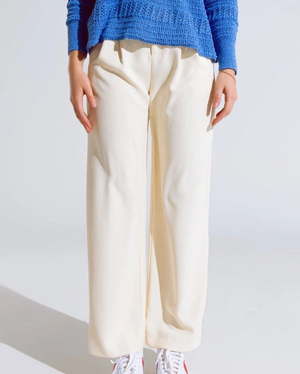 Straight Leg Trousers With Side Pockets And Darts In Cream