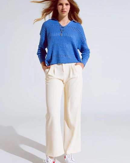 Straight Leg Trousers With Side Pockets And Darts In Cream