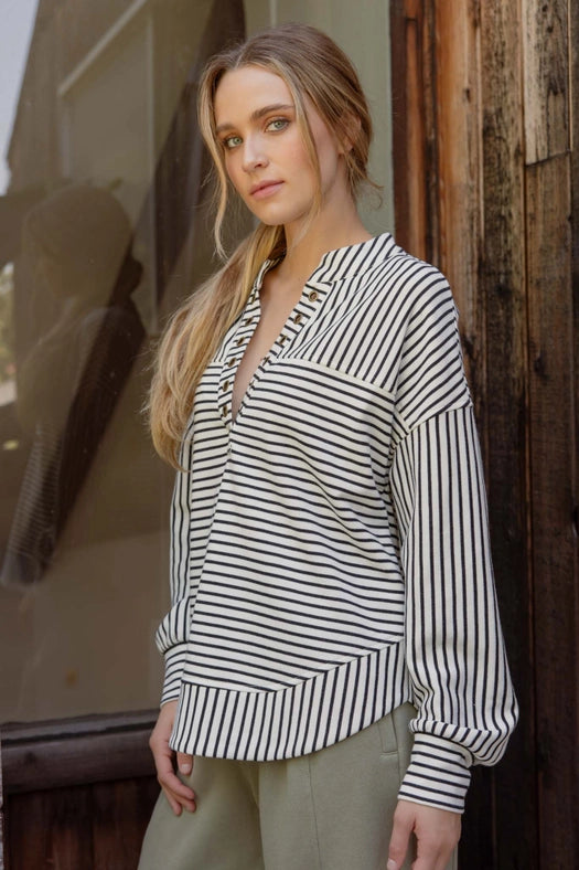 Stripe Spliced Grommet Long Sleeve Knit Top IVORY