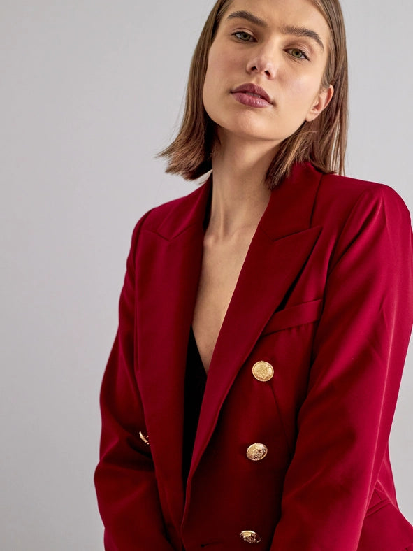 Timeless Fitted Double-Breasted Suit Jacket with Gold Buttons Burgundy