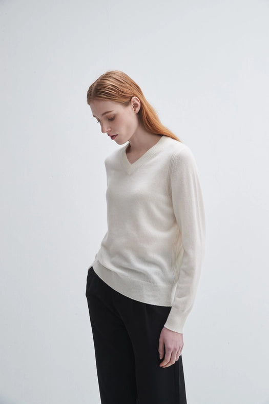 V-Neck Cashmere Sweater Ivory