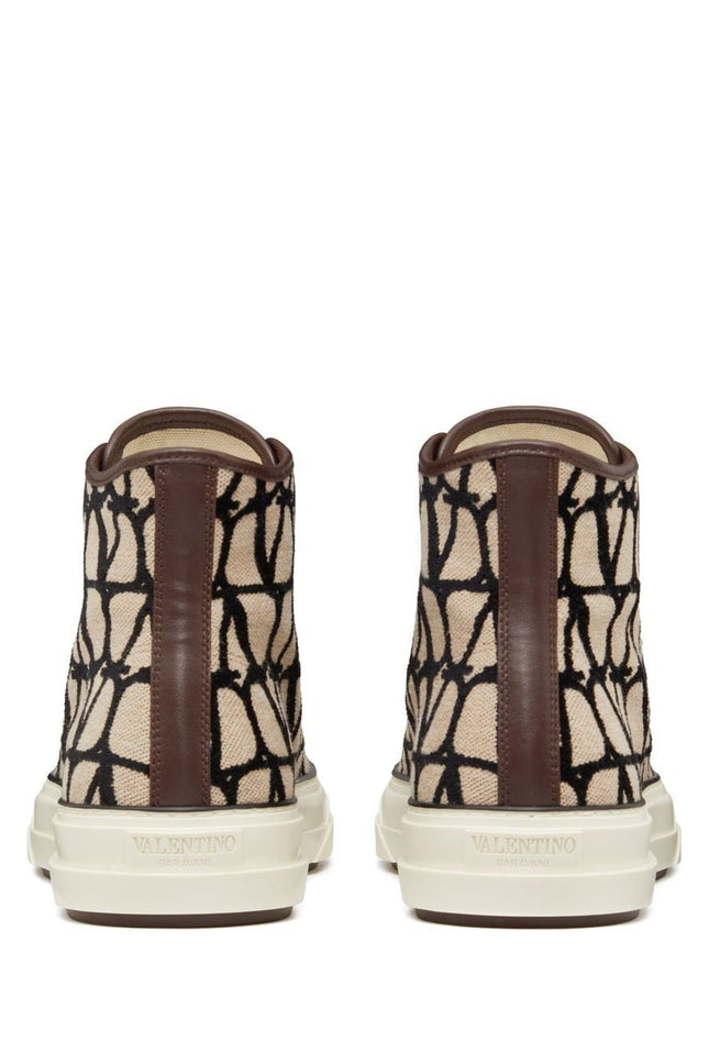 Valentino Garavani Sneakers Beige