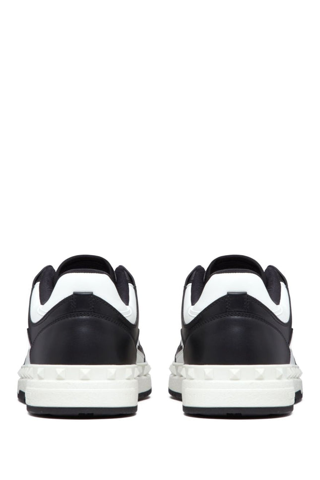 Valentino Garavani Sneakers Black