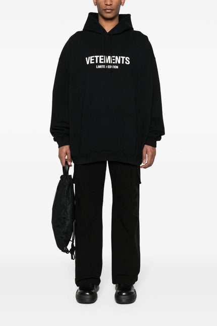 Vetements Sweaters Black