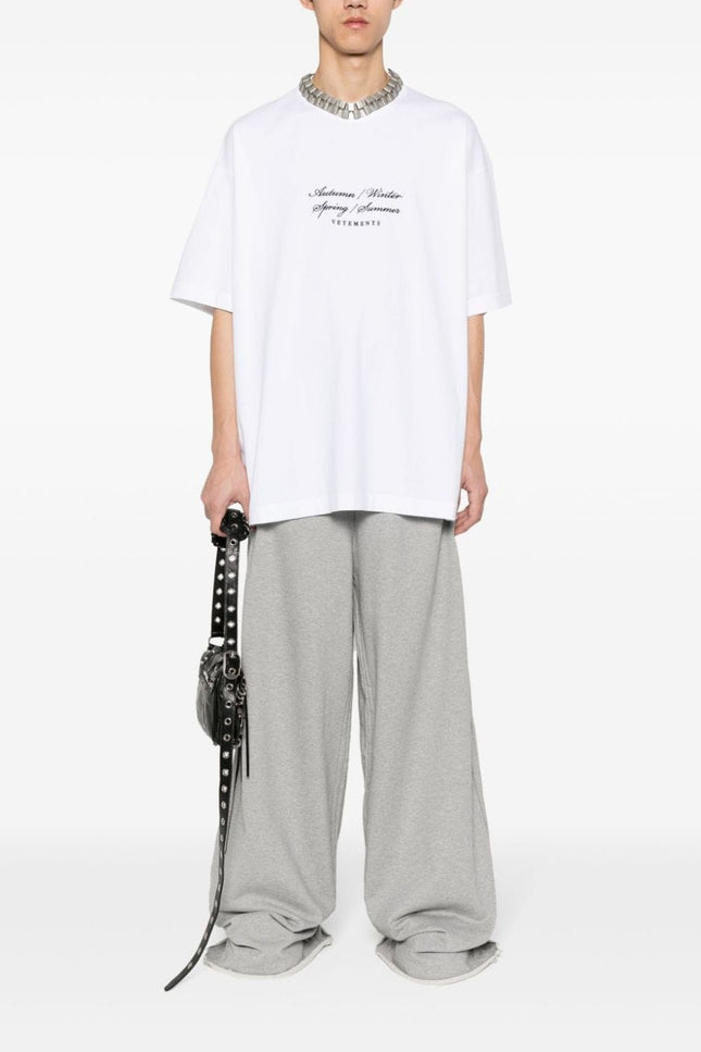 Vetements Trousers Grey