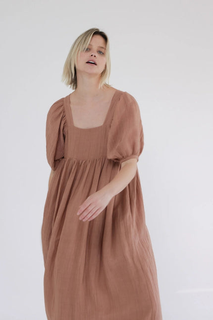 Volumed Short Sleeve Midi Dress-Dress-amente-Urbanheer