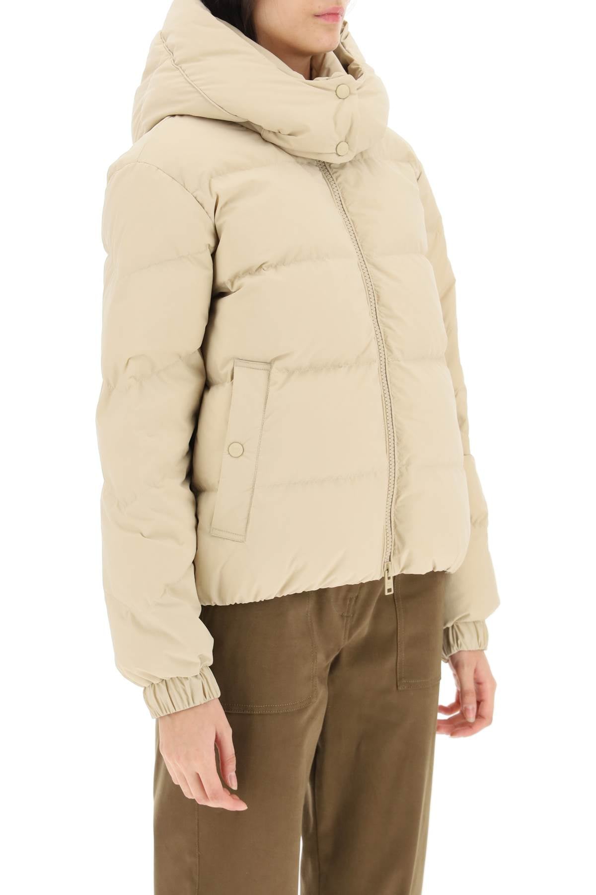 Woolrich down jacket with detachable hood