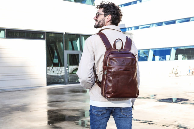 Brown Large Leather Backpack - L.A. Confidential Brown