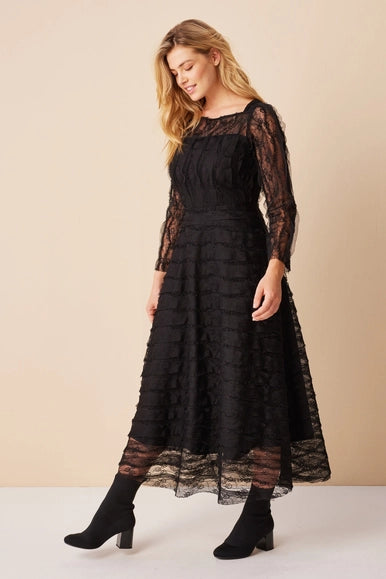 Lace Maxi Dress-MARIANNA DÉRI-Urbanheer