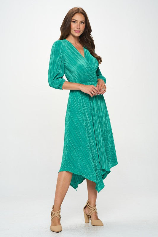 Plisse V neck Dress with Asymmetrical Hem-3