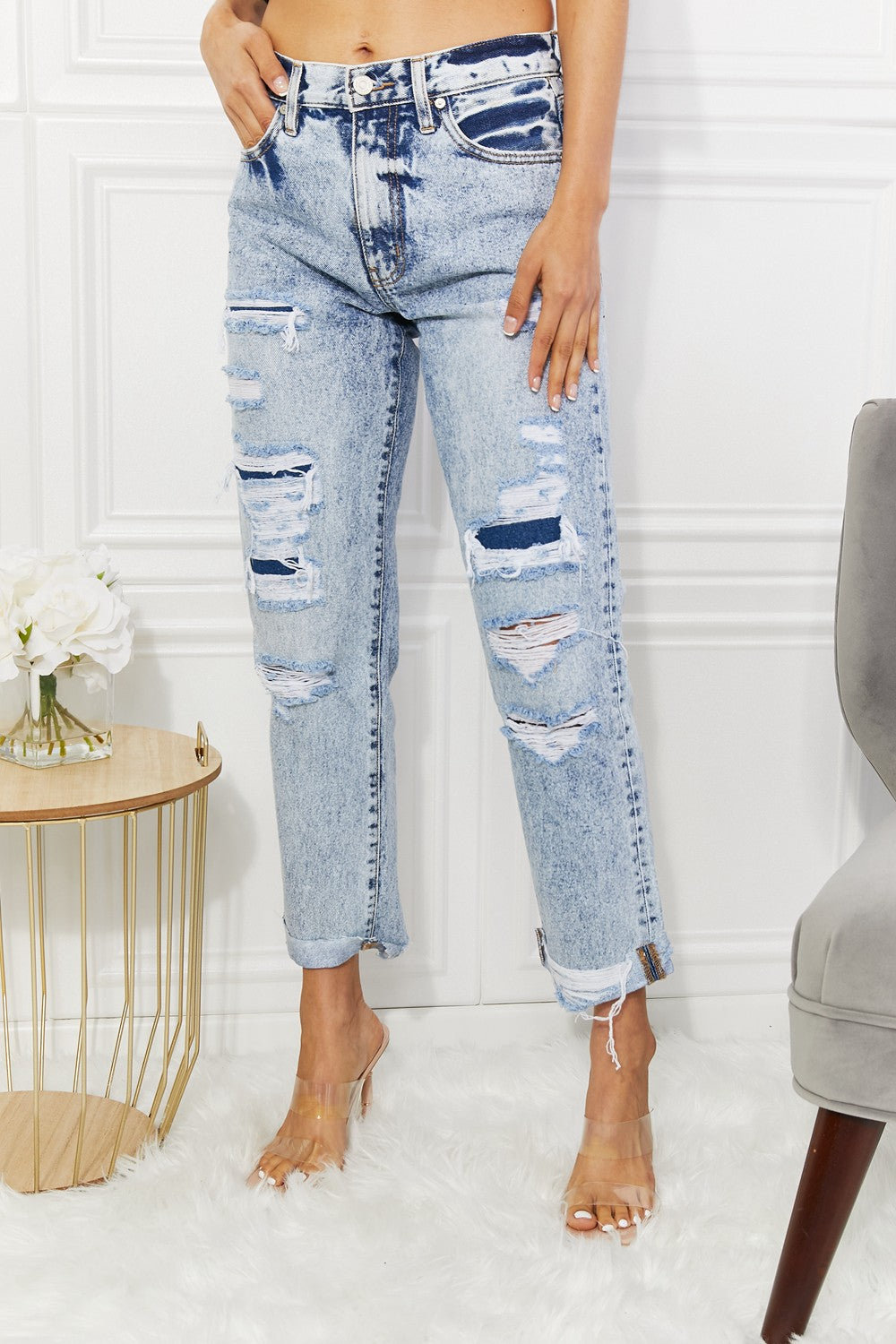 Kancan Kendra High Rise Distressed Straight Jeans-UHX-Light-1(25)-Urbanheer