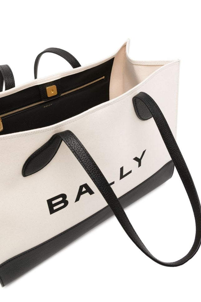 Bally Bags.. White-Bally-UNI-Urbanheer