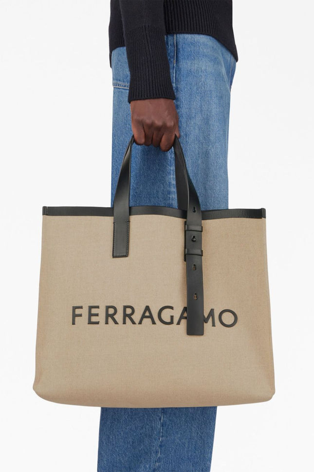 Ferragamo Bags.. Beige-Ferragamo-UNI-Urbanheer