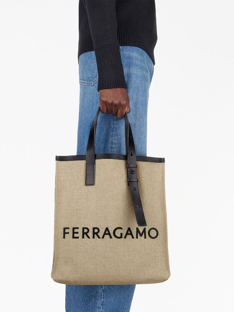 Ferragamo Bags.. Beige-Ferragamo-UNI-Urbanheer